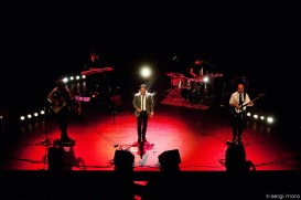 8720989775_f52a93866a_c